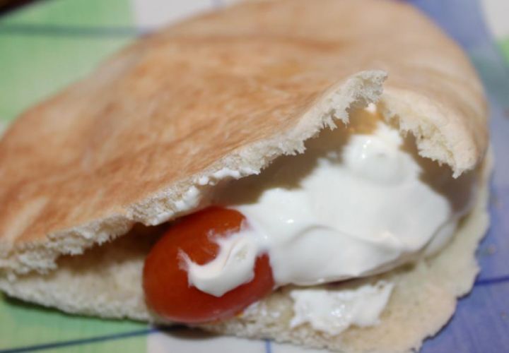 Pita Brötchen mit 2 Dips