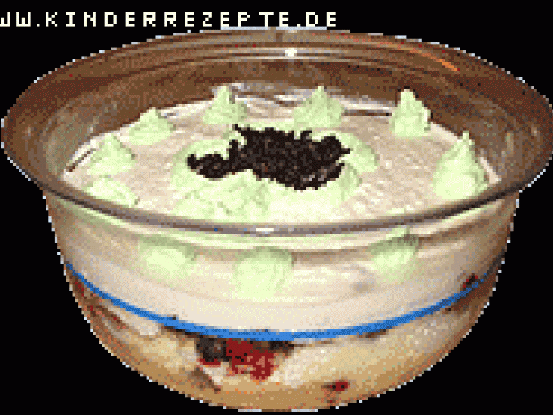 Beeren-Trifle