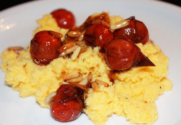 Polenta mit Cherrytomaten