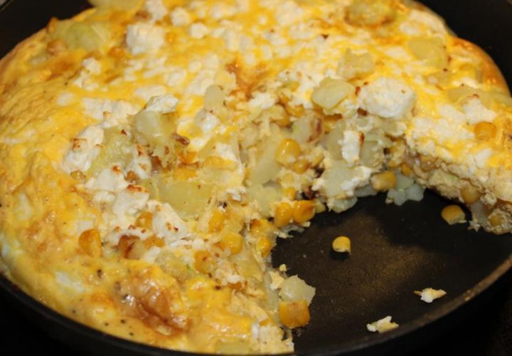 Frittata mit Feta und Mais