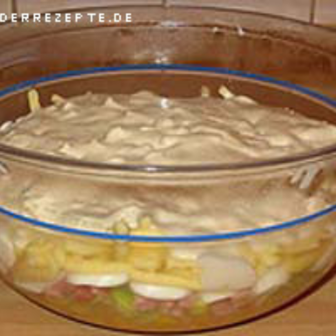 Schichtsalat mit Schinken