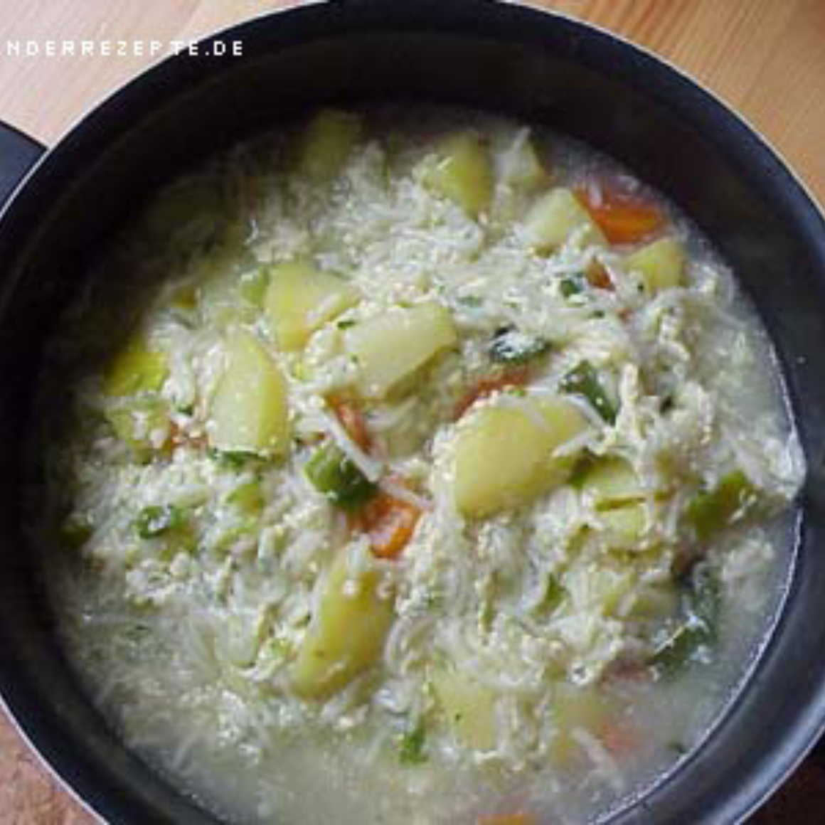 Gemüsesuppe, einfach (vegetarisch)
