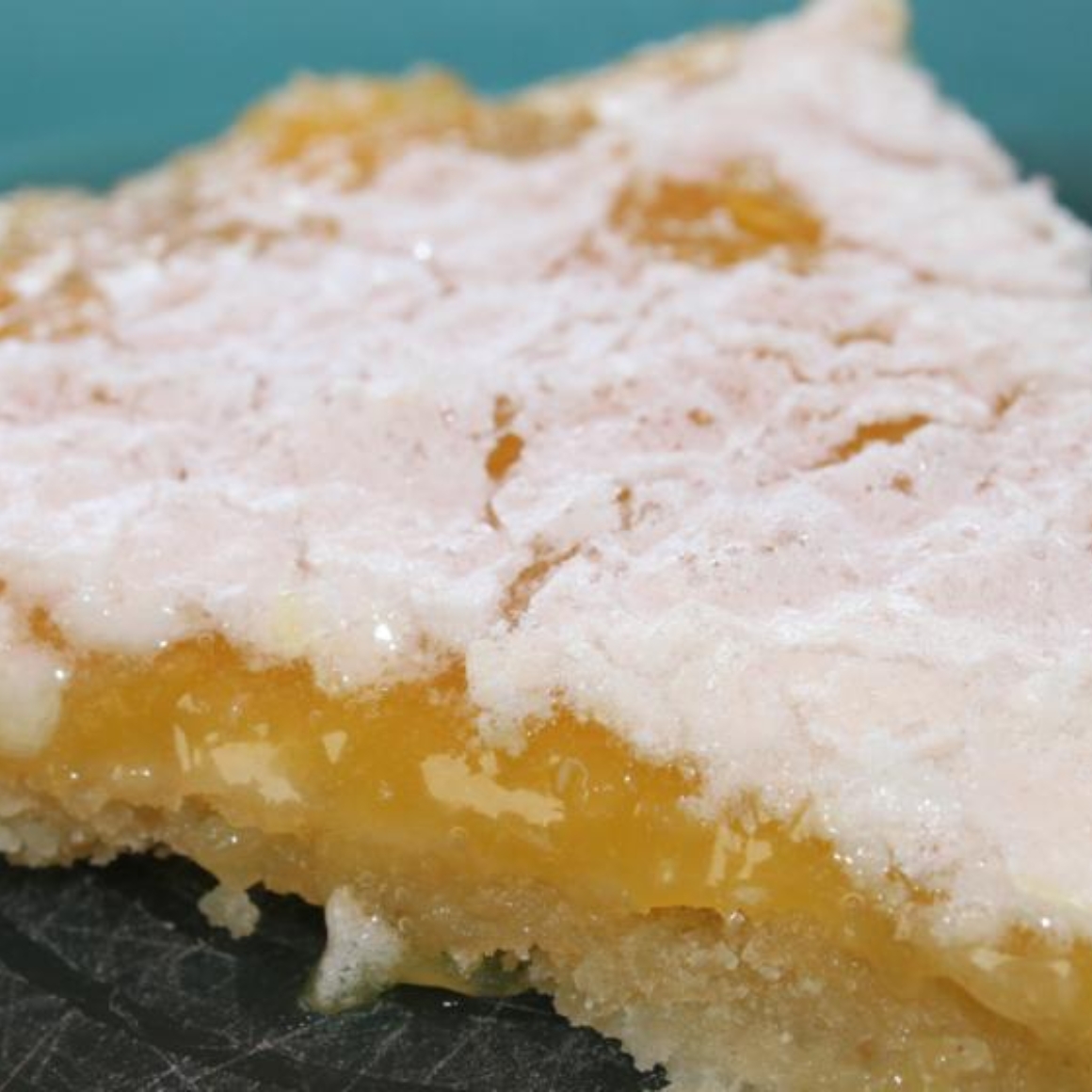 Zitronentarte mit Zuckerguss