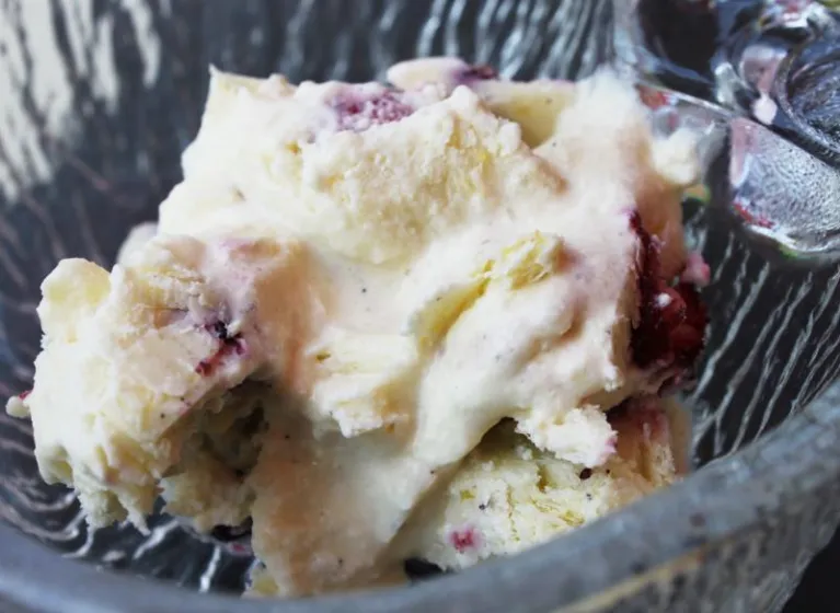 Beereneis mit Mascarpone – ohne Zucker