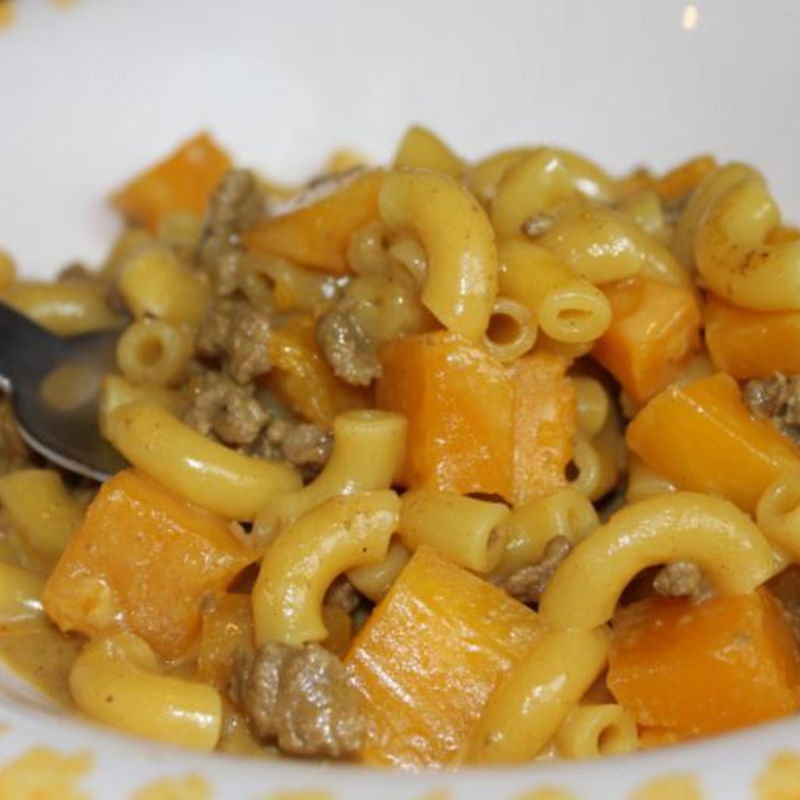 Nudeleintopf mit Kürbis