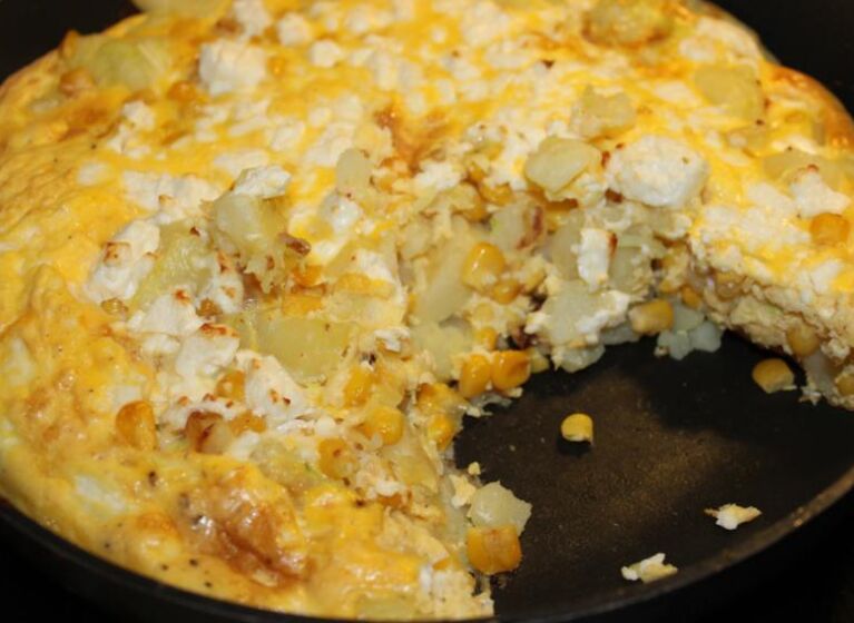 Frittata mit Feta und Mais