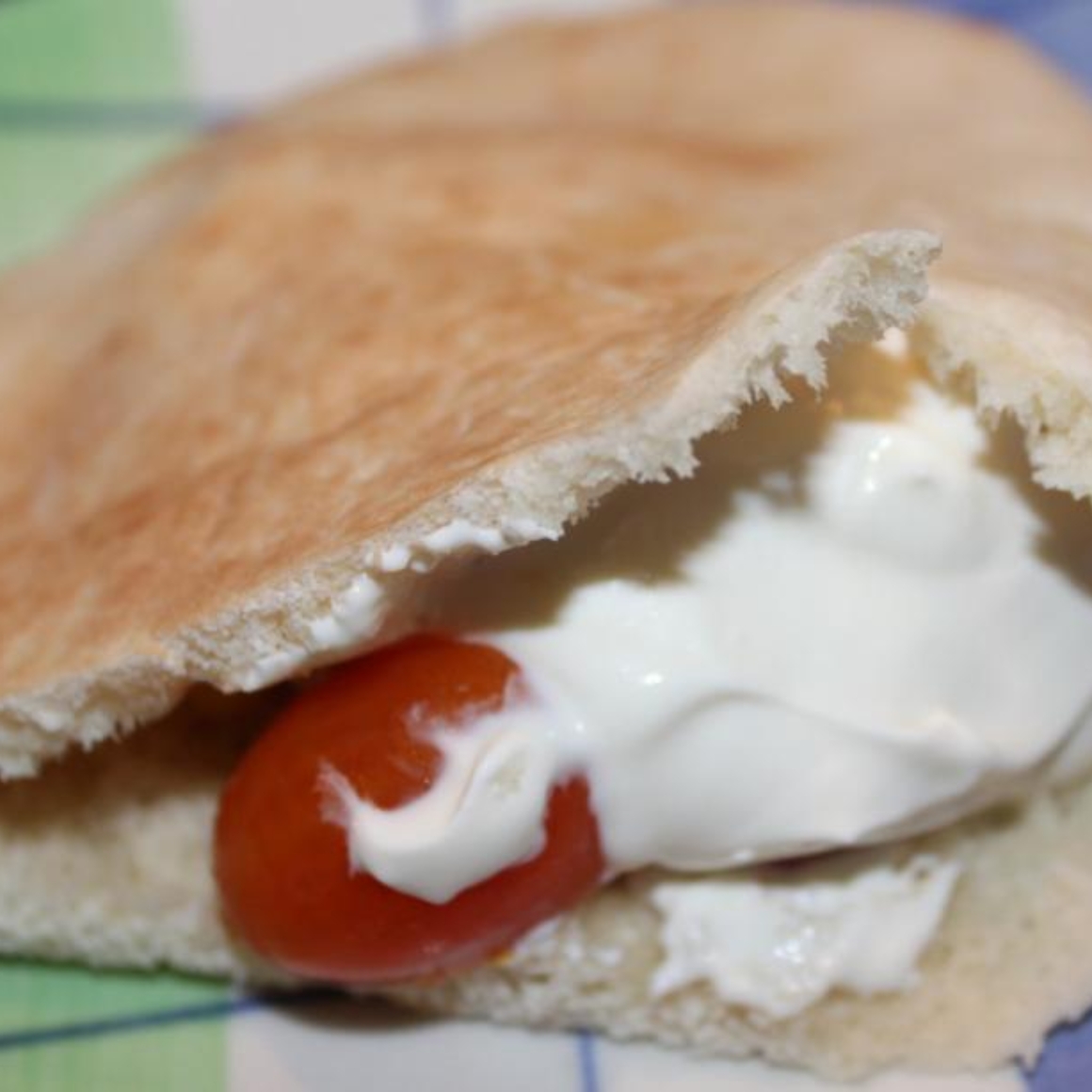 Pita Brötchen mit 2 Dips