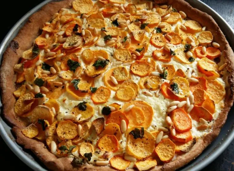 Süsskartoffeltarte mit Fetakäse