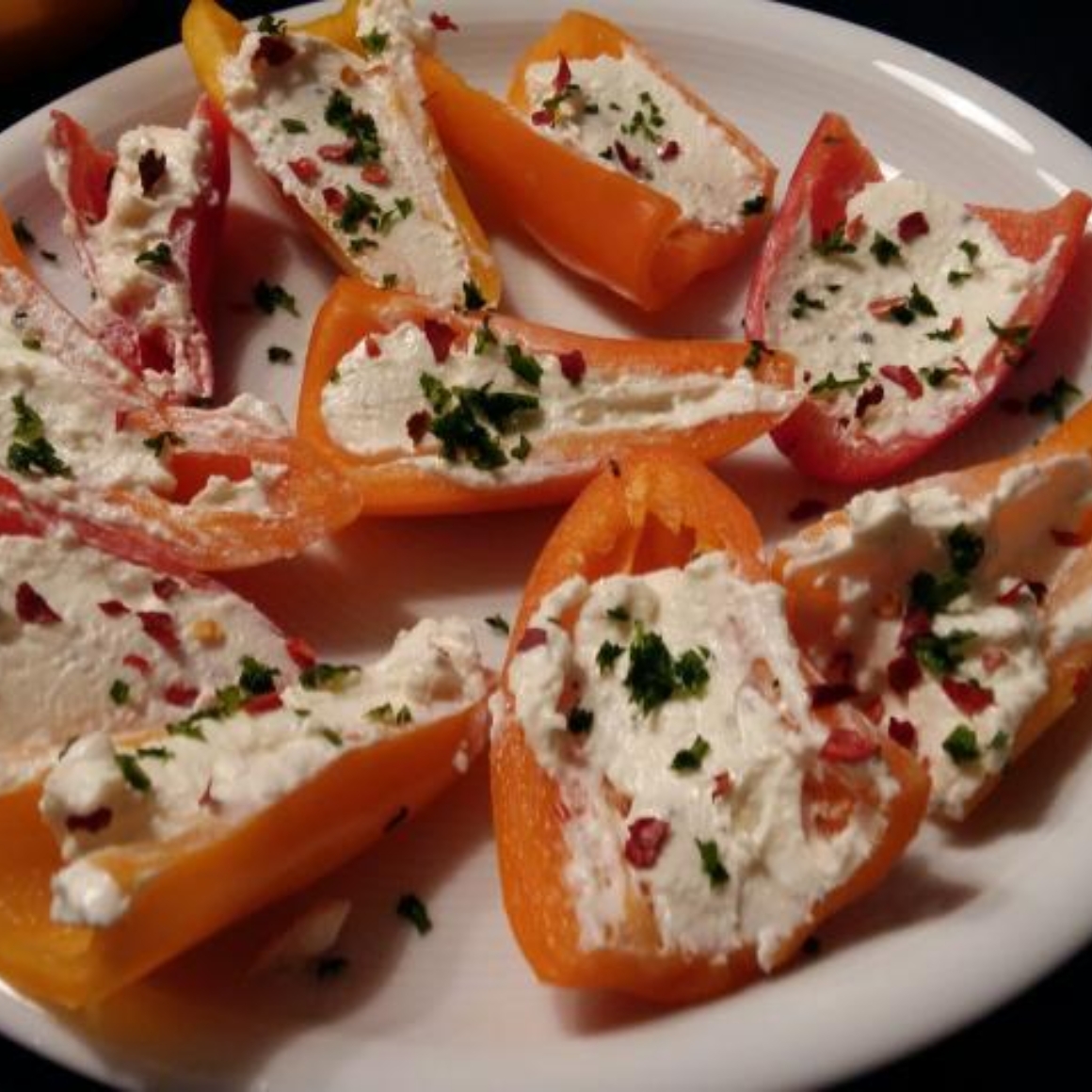 Paprikasnack mit Käse