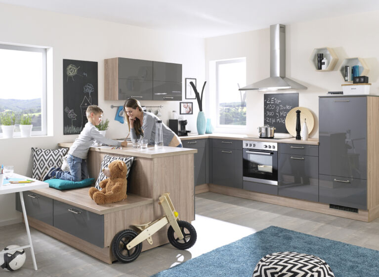 Sicher kochen mit Kindern