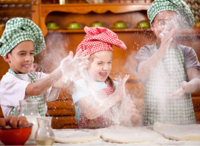 Stress vermeiden – So macht das Backen der ganzen Familie Spaß